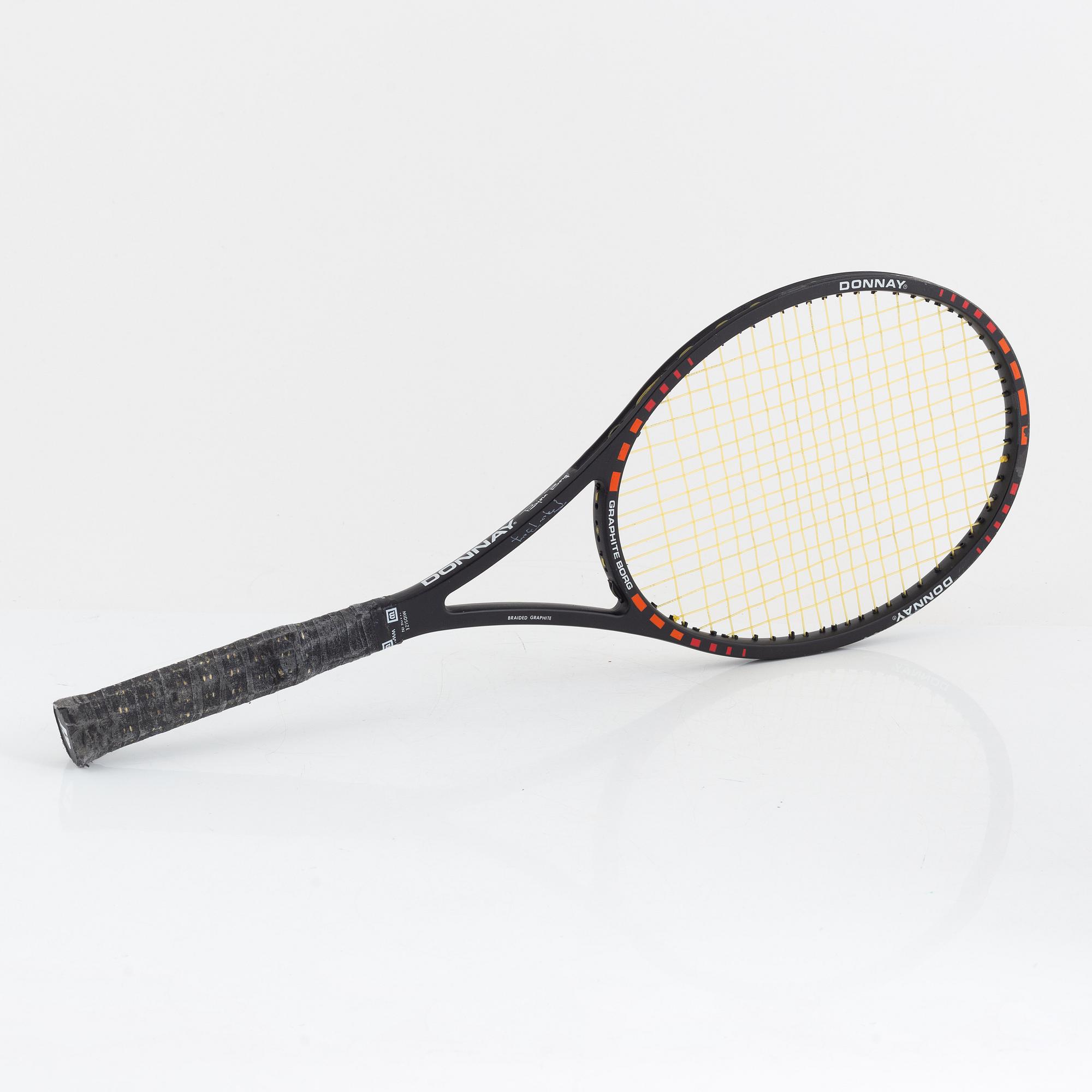 Tennisracket, Donnay. Signerad Björn Borg på ramen. Speciellt framtaget Borg Graphite racket.