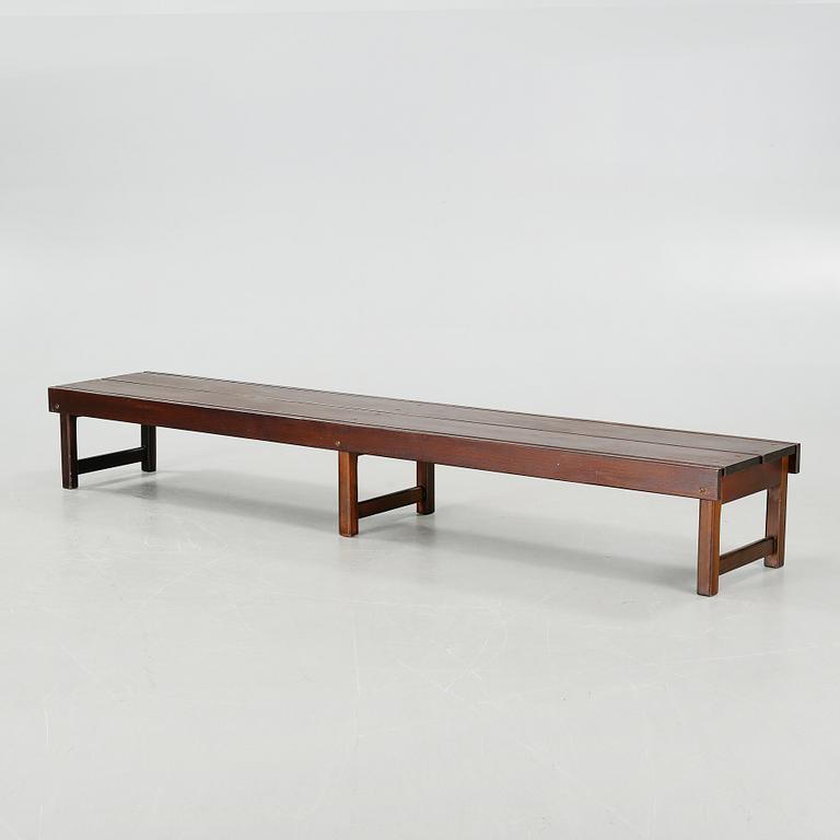 A 1970/80s bench.