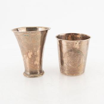 A set of two Swedish 18th/19th century silver beakers.