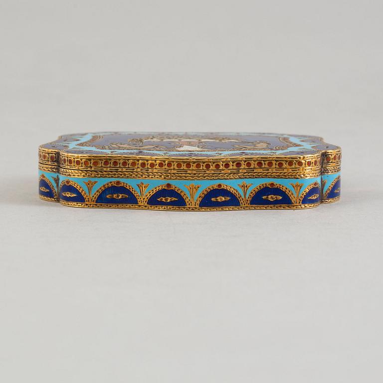 A 20th century gilded enamel box.