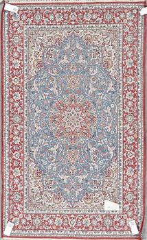 MATTA, Isfahan, ca 167x101 cm.