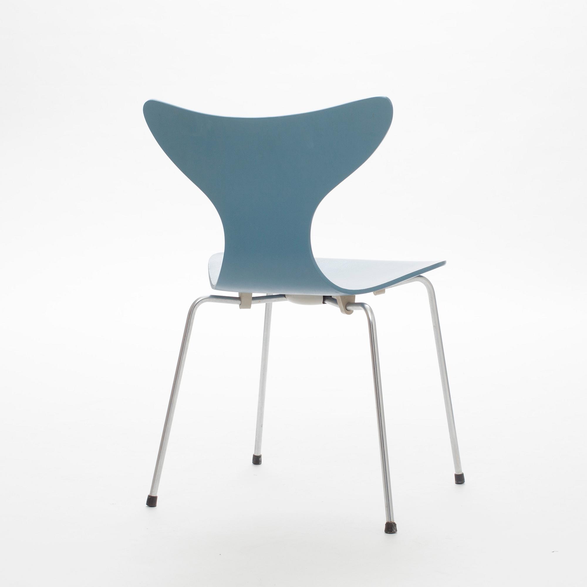 STOL, "Måsen / Mågen", Arne Jacobsen, Fritz Hansen, 1970.
