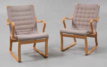 FÅTÖLJER, ett par, "Mina", Bruno Mathsson, 1900-talets andra hälft.