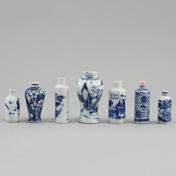 MINIATYRER och SNUSFLASKOR, 7 st, porslin, Kina, 1800/1900-tal.
