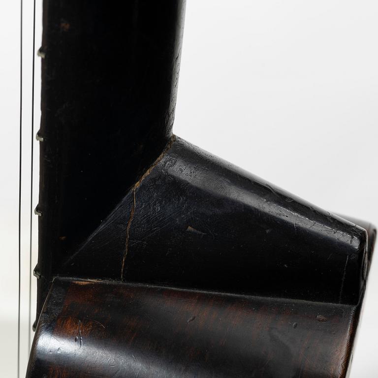 Acoustic guitar, "Wappengitarre", 19th century, Germany.