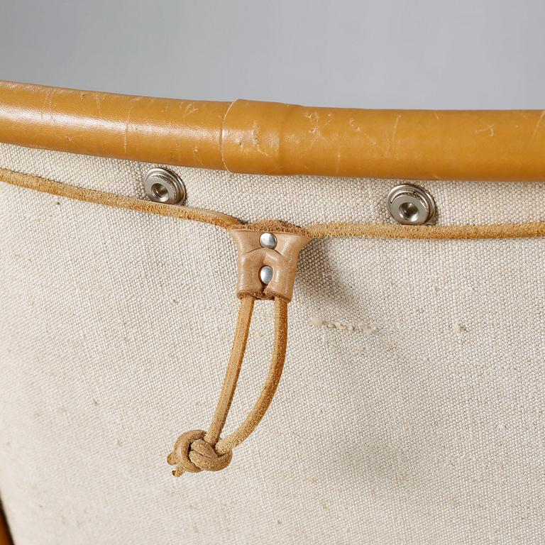 A late 20th centruy "Jetson" chair, designed by Bruno Mathson for Dux.