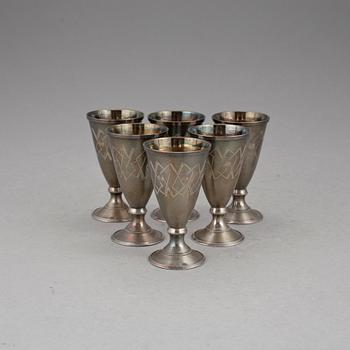 SUPKOPPAR, 6 stycken, silver, Sovjetunionen, omkring 1900-talets mitt. Vikt ca 181g.