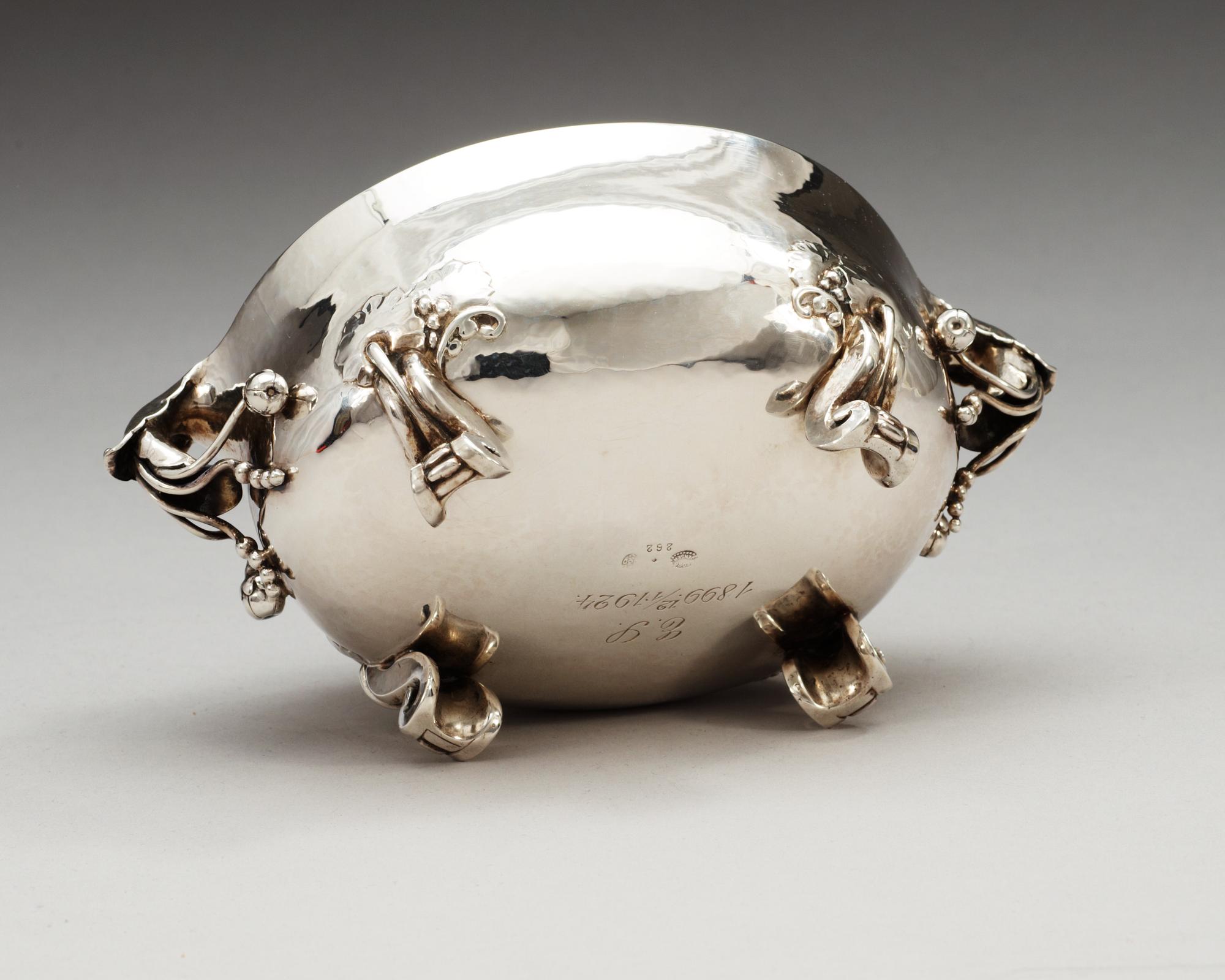 A Georg Jensen bonbonnière, Copenhagen 1919-27,