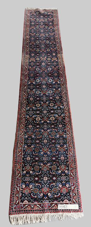 GALLERIMATTA, orientalisk. 450 X 87.