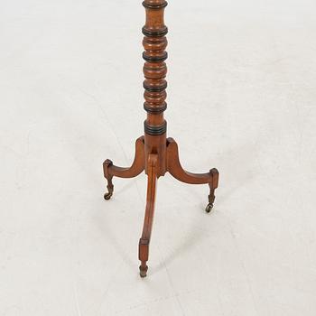 Läsbord England omkring 1900.