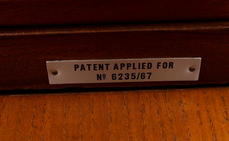 SATSBORD, 3 delar, England, 1900-talets andra hälft.