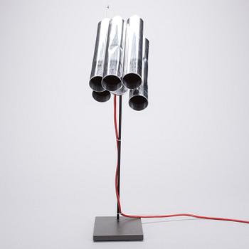 BORDSLAMPA, "Tu-be two" Ingo Maurer.