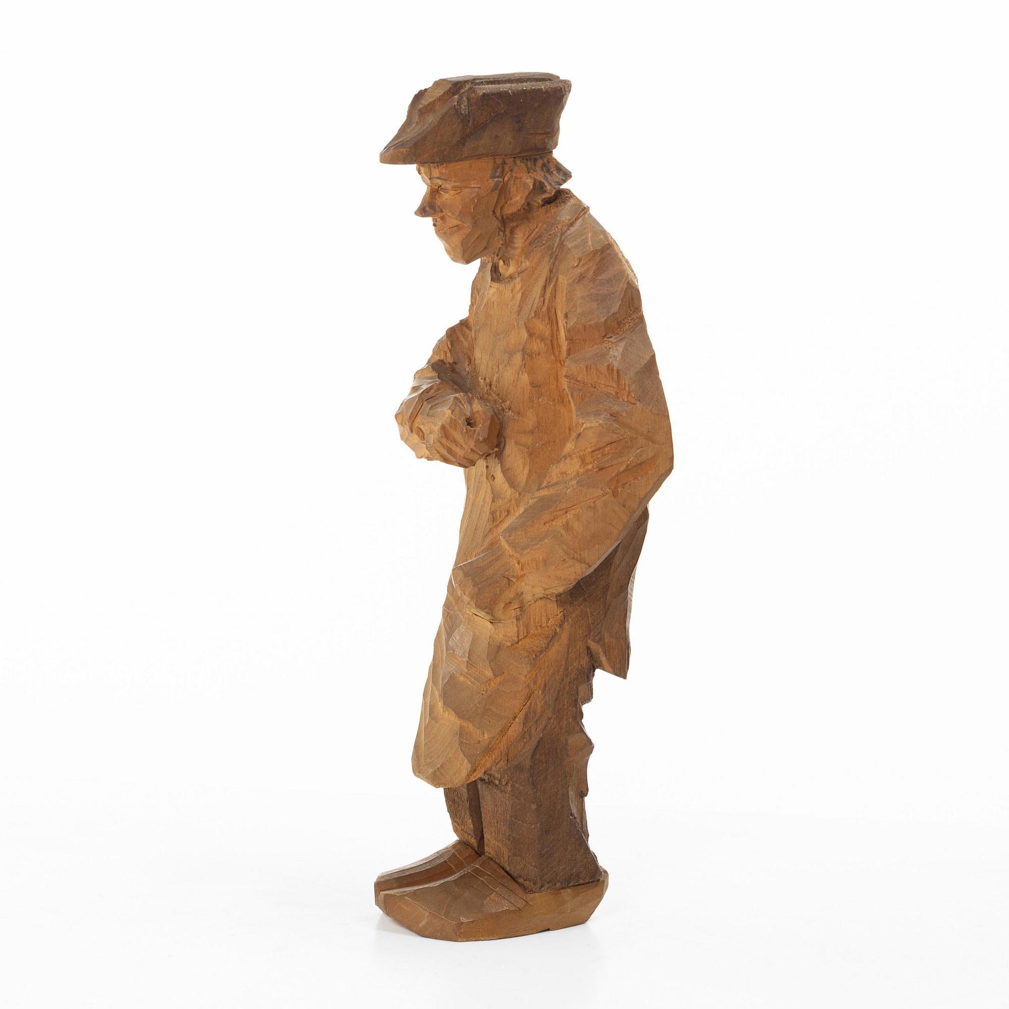 Axel Petersson Döderhultarn, Standing Man (From the Group Auction).