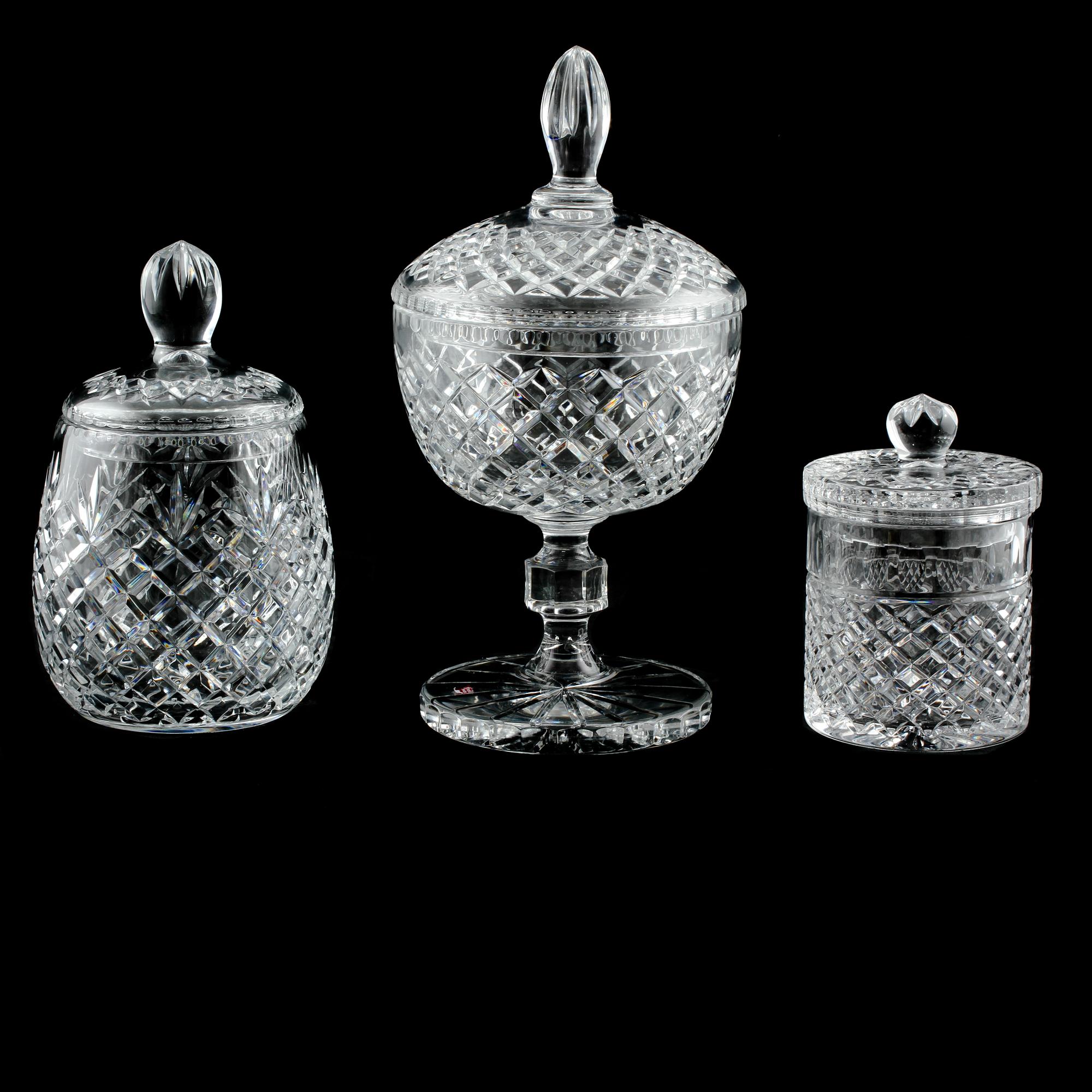 SKÅLAR MED LOCK, 3 st, Orrefors och troligen Orrefors, 1900/2000-tal.