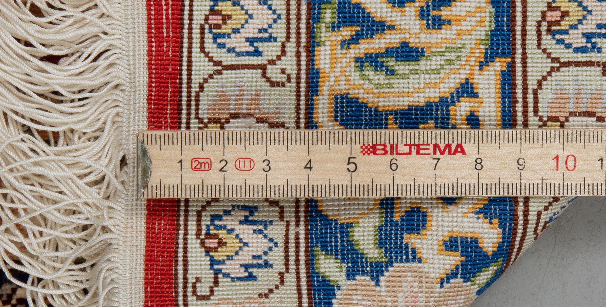 MATTO, silk, Hereke, possibly, ca 63 x 46 cm.