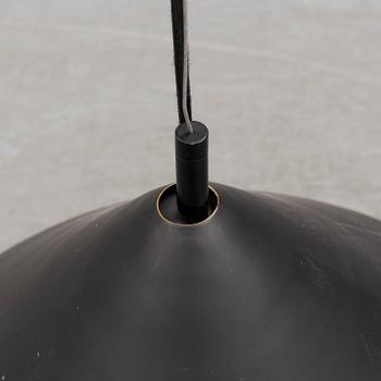 TOM DIXON, taklampa, "Beat Stout Black".