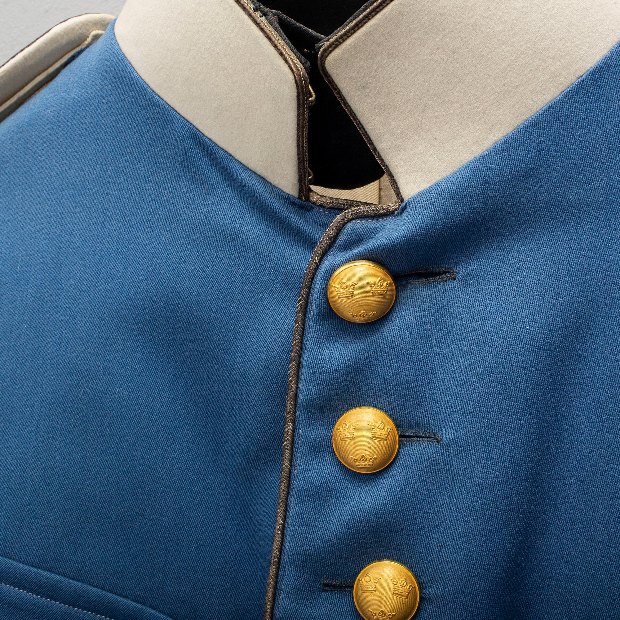 UNIFORM, svensk, m/1895 för officer vid Livregementets dragoner.