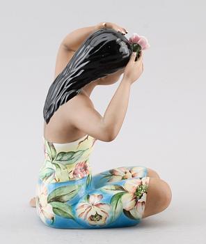 FIGUR, porslin, 1900-talets mitt.