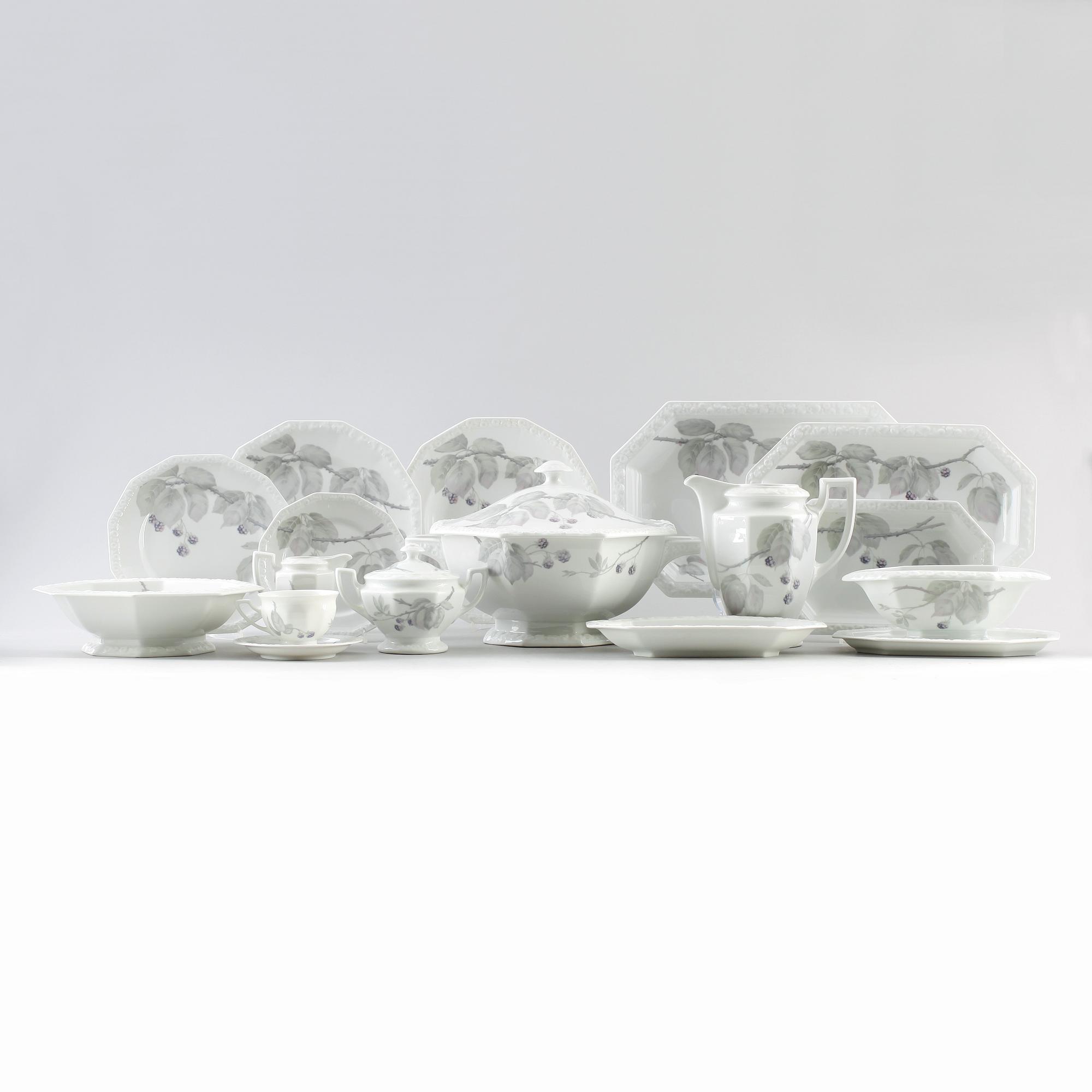 MATSERVIS, 73 delar, porslin, "Maria", Rosenthal.