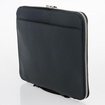 Louis Vuitton, a Taiga 'Vladimir' Business Portfolio.