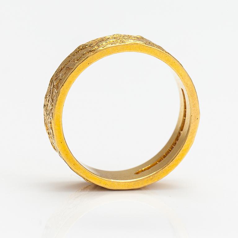 Björn Weckström, An 18K gold ring "Lapp gold". Lapponia 1971.