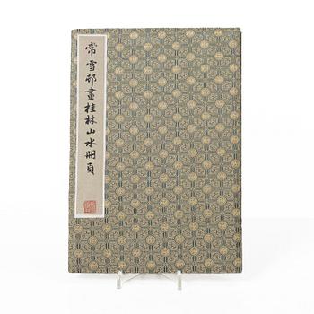 Album, med tuschmålningar, Kina, 1900-tal.