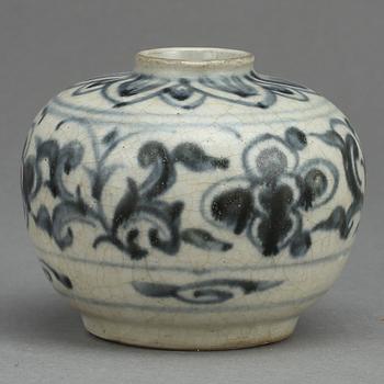 KRUKA, keramik, Kina, Mingdynastin (1368-1643).