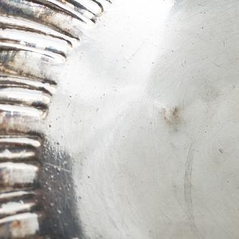 Te- och kaffeservis, 3 delar, samt sockerskål, silver, bl a E. Silver & Co, Sheffield, England 1946-47.