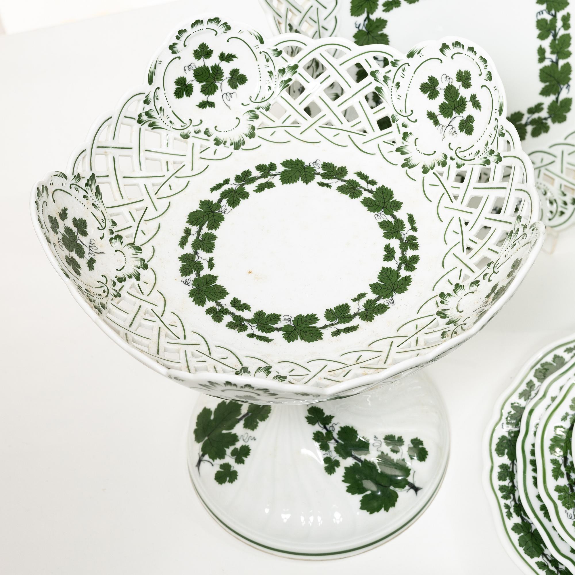 An 187-piece 'Weinlaub' porcelain dinner and coffee service, Meissen, Germany.