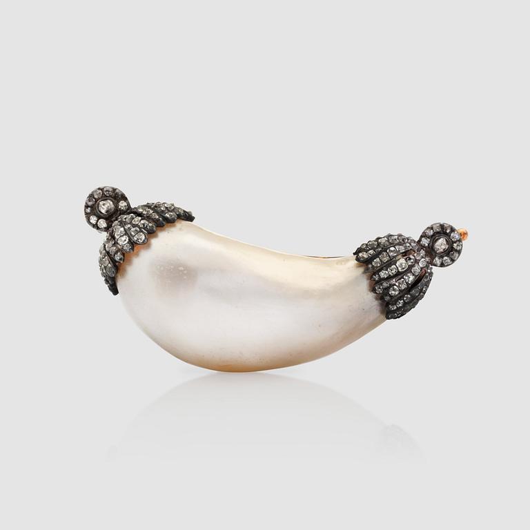 A probably oriental natural pearl brooch, set with circa 1.00 ct rose-cut diamonds.