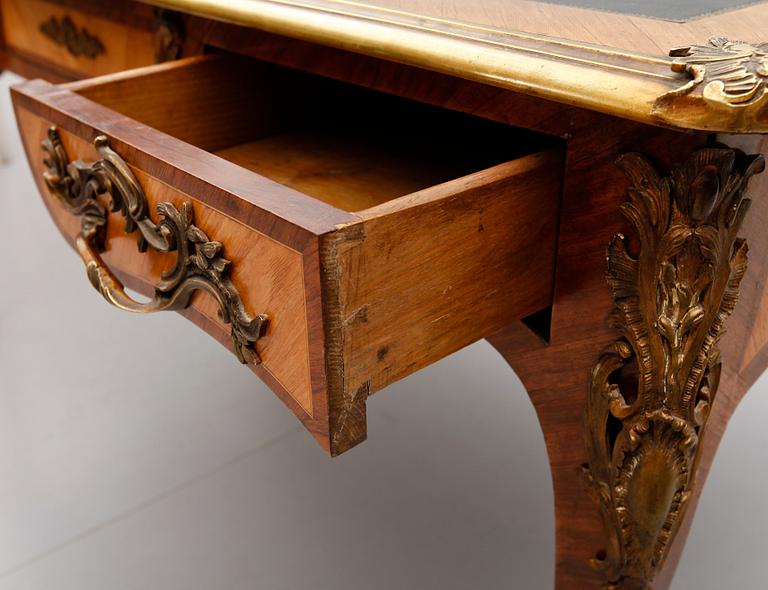 SKRIVBORD, Frankrike, 1800-/1900-tal.