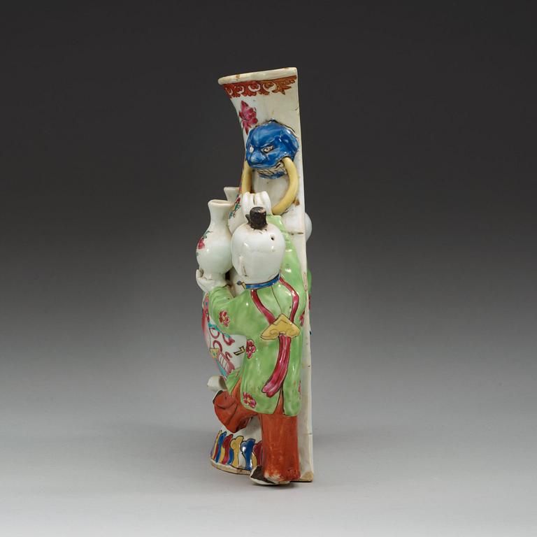 A famille rose wall vase, Qing dynasty, Qianlong (1736-95).