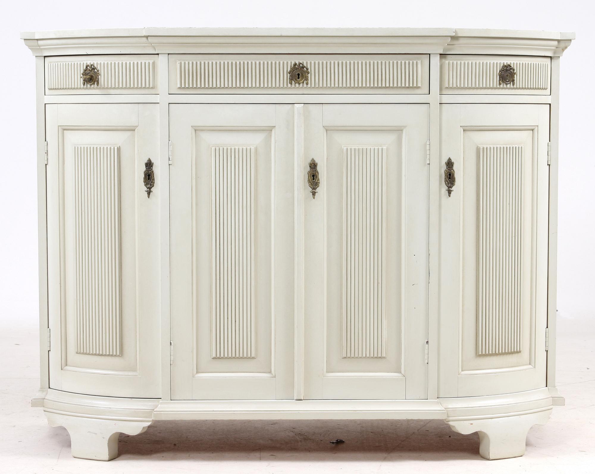 MATGRUPP, 9 delar gustaviansk stil, 1900-tal.