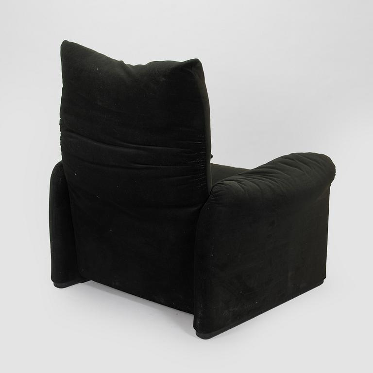 Vico Magistretti, A "Maralunga", armchair, Cassina, Italy.