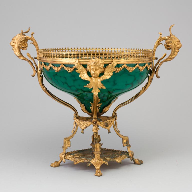 An early 20th century punch bowl.