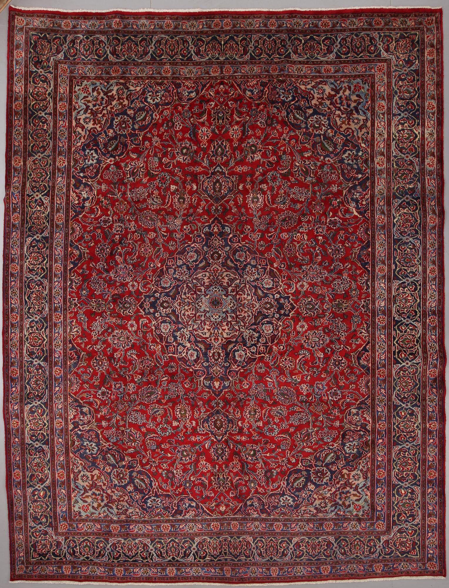 MATTA, Keshan, old, ca 381 x 295 cm.