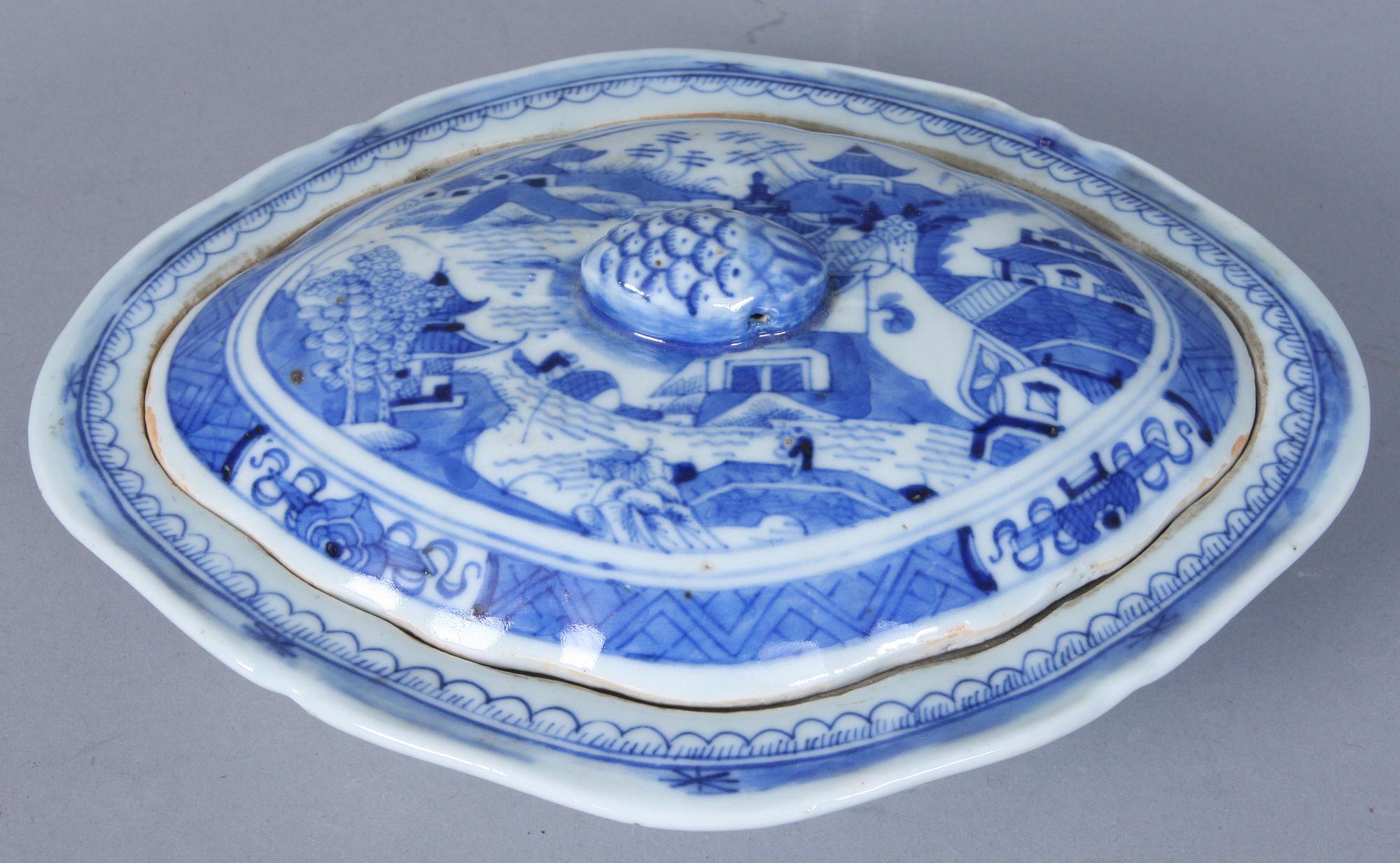 PASTEJFORM, porslin, Kina, 1800-tal.