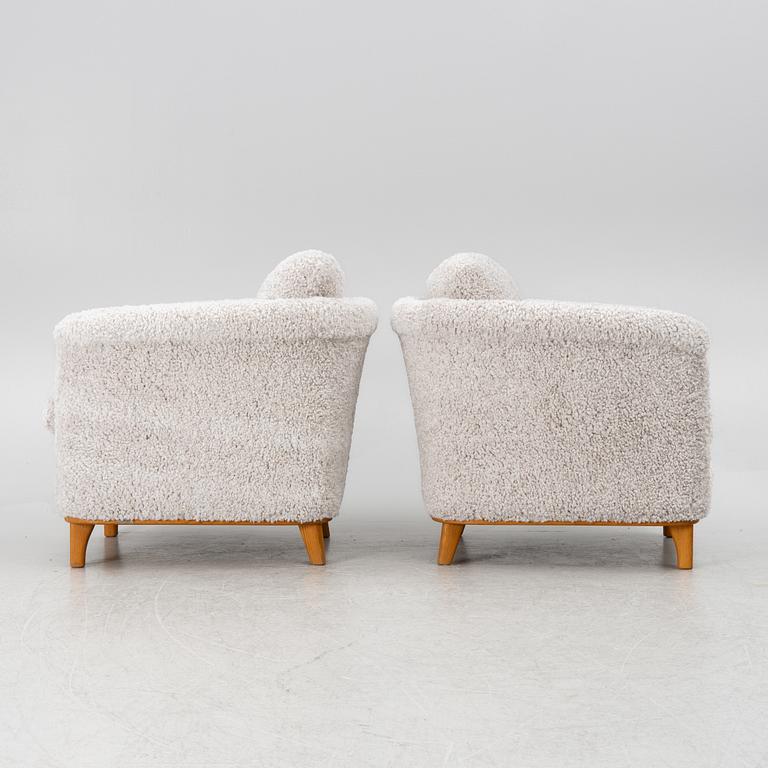 A pair of armchairs, Bröderna Andersson, later part of the 20th century.