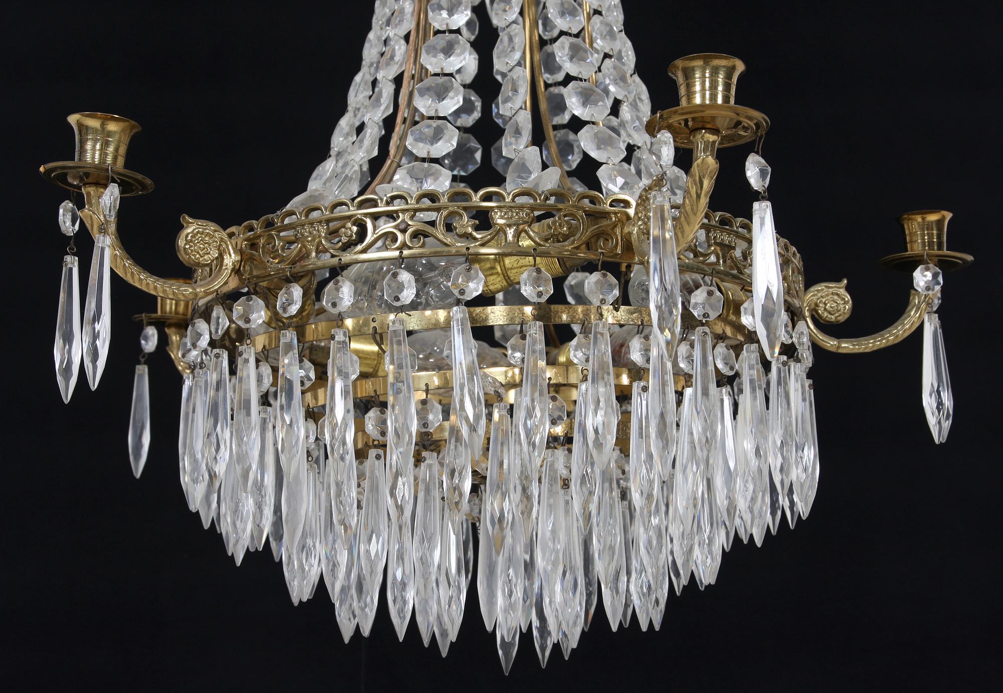 LJUSKRONA, empirstil, 1900-tal.