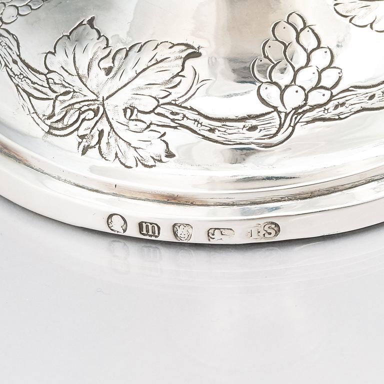 A George III sterling silver ewer, marks of John Scofield, London 1787.