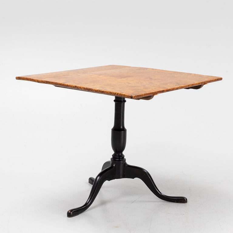 An Gustavian alder veneered table by Jacob. Sjölin (1767-1785).