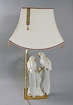 BORDSLAMPA, porslin, 1900-talets slut.