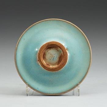 A Jun glazed dish, presumably Song (960-1279)/Yuan dynasty (1271-1368).