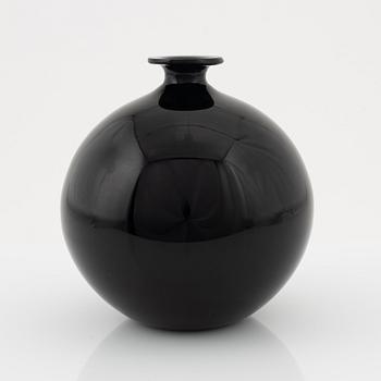 Harald Notini, a glass vase, Böhlmarks/Pukeberg, 1930's.