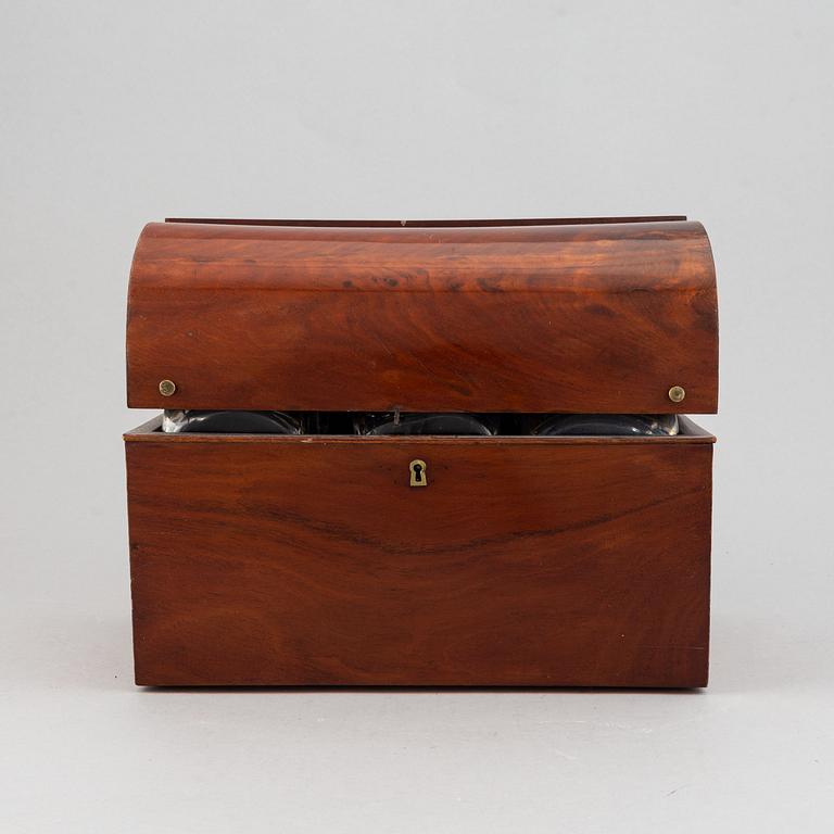 A brandy casket, 19th ct.