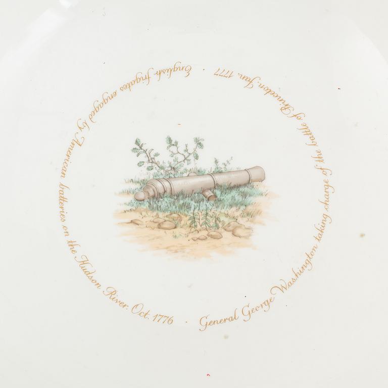 A porcelain punsch bowl from Royal Copenhagen, in commemoration of "The American Revolution 1776-1976".