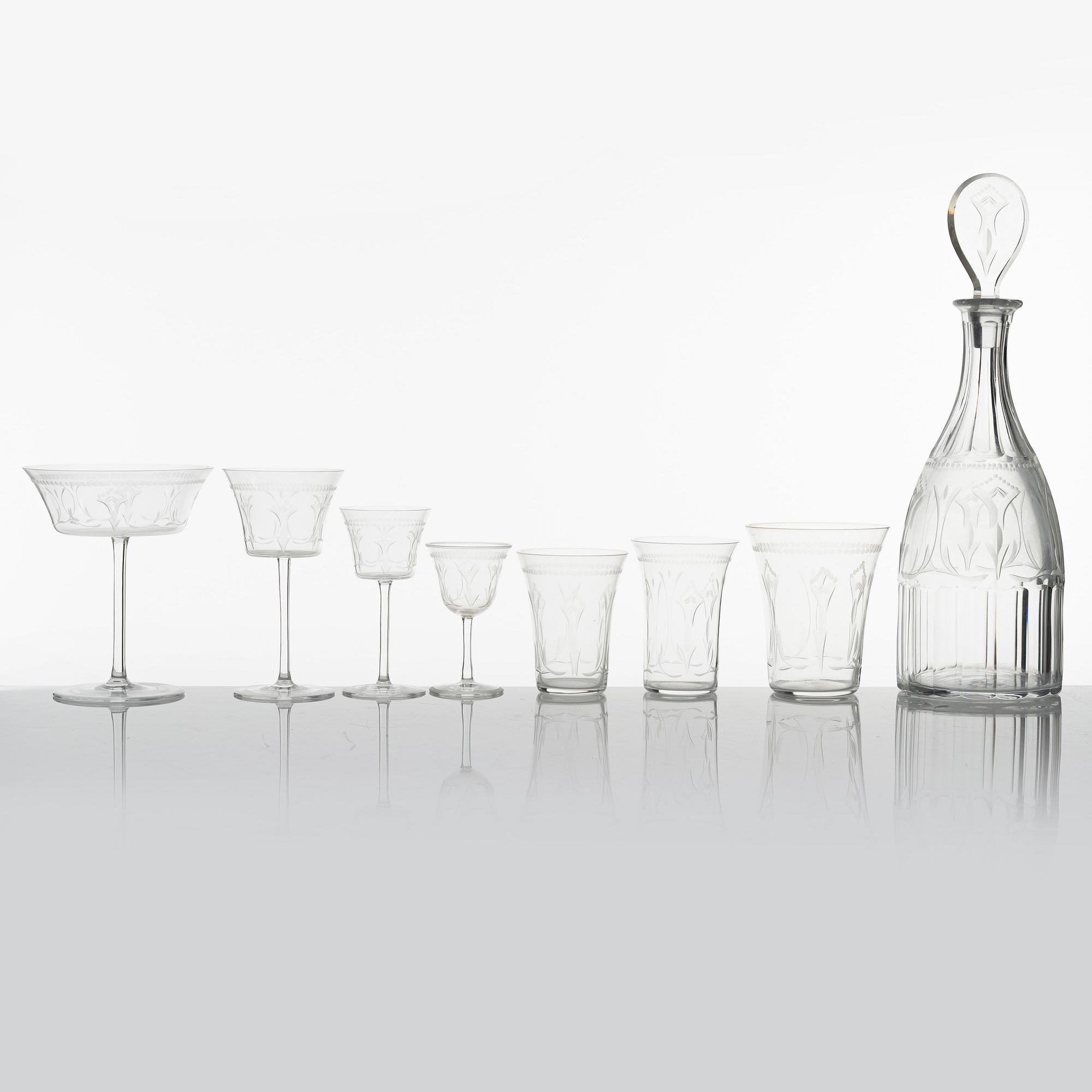An 87-piece glass service, Sweden, mid/first half of the 20th century.