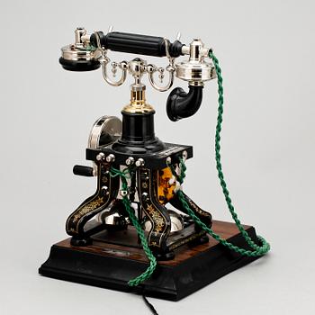 TELEFON, jubileumsmodell efter "Taxen", LM Ericsson, 1980-tal.