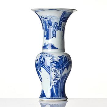 A large blue and white 'yenyen' vase, China, 20th century.
