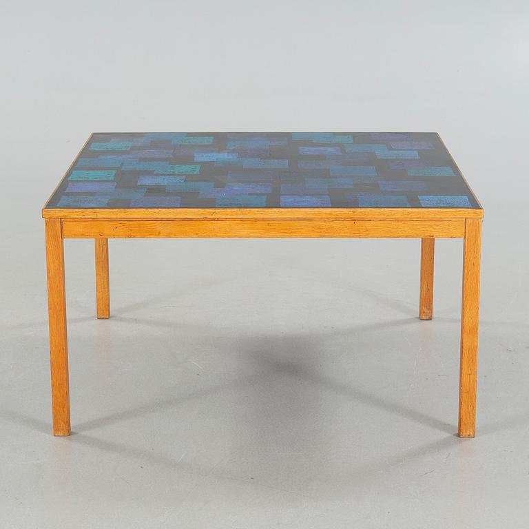 A 1950/60s coffee table by Algot Törneman and David Rosén, from the Triva-series for Nordiska Kompaniet.